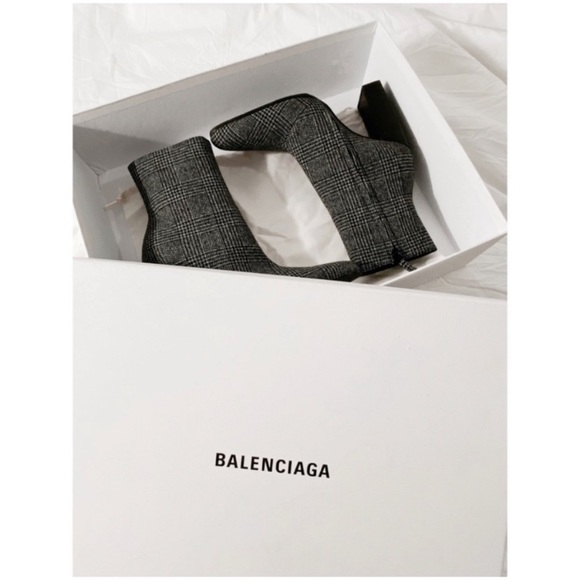 Balenciaga Wool Heeled Booties - Picture 8 of 9